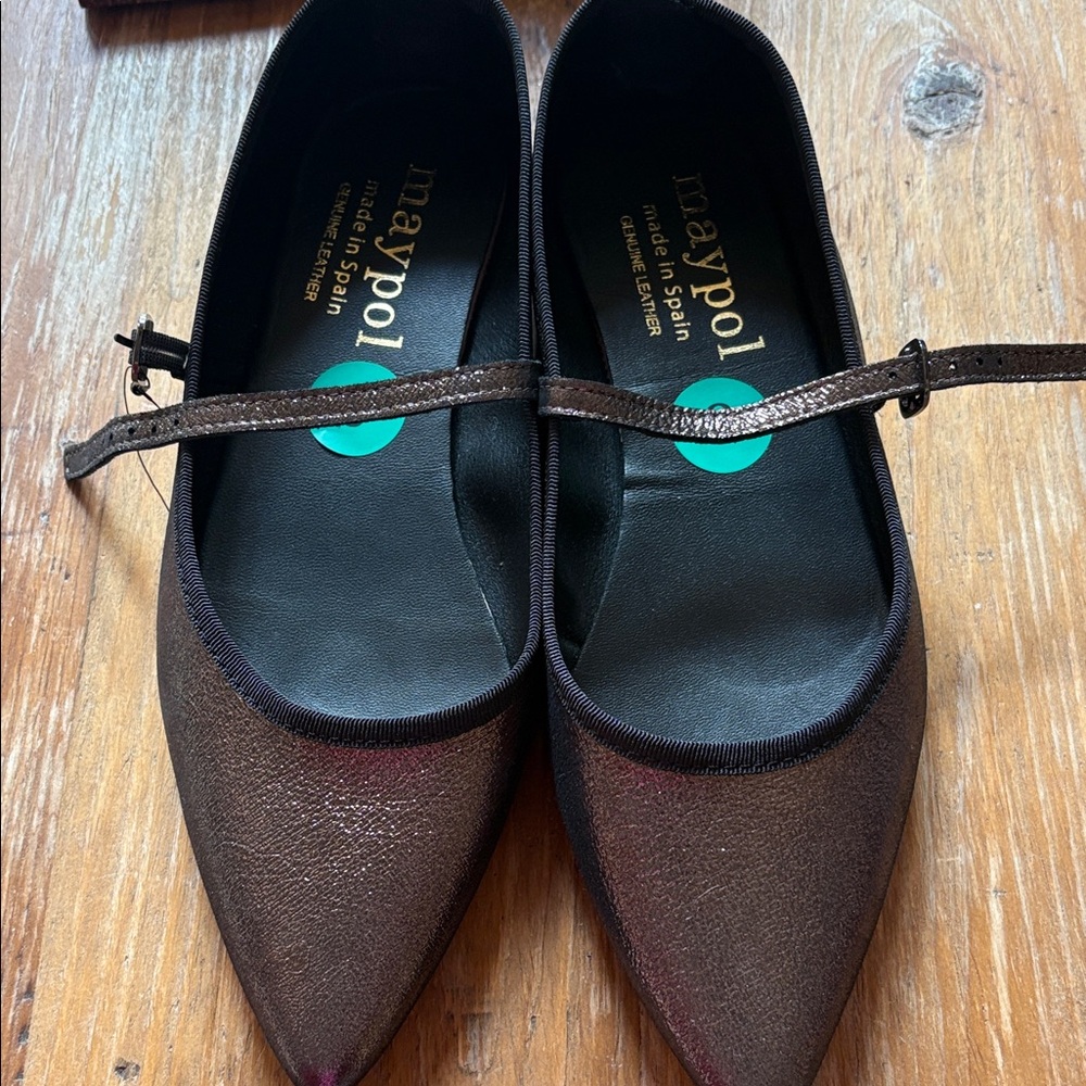 Women's bronze, black shimmer, or metallic black Maypol Shoes